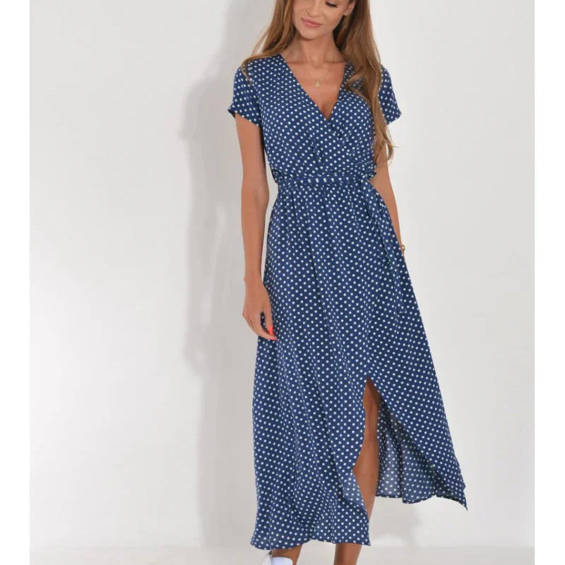 Julia – Elegáns V-nyakú Ruha